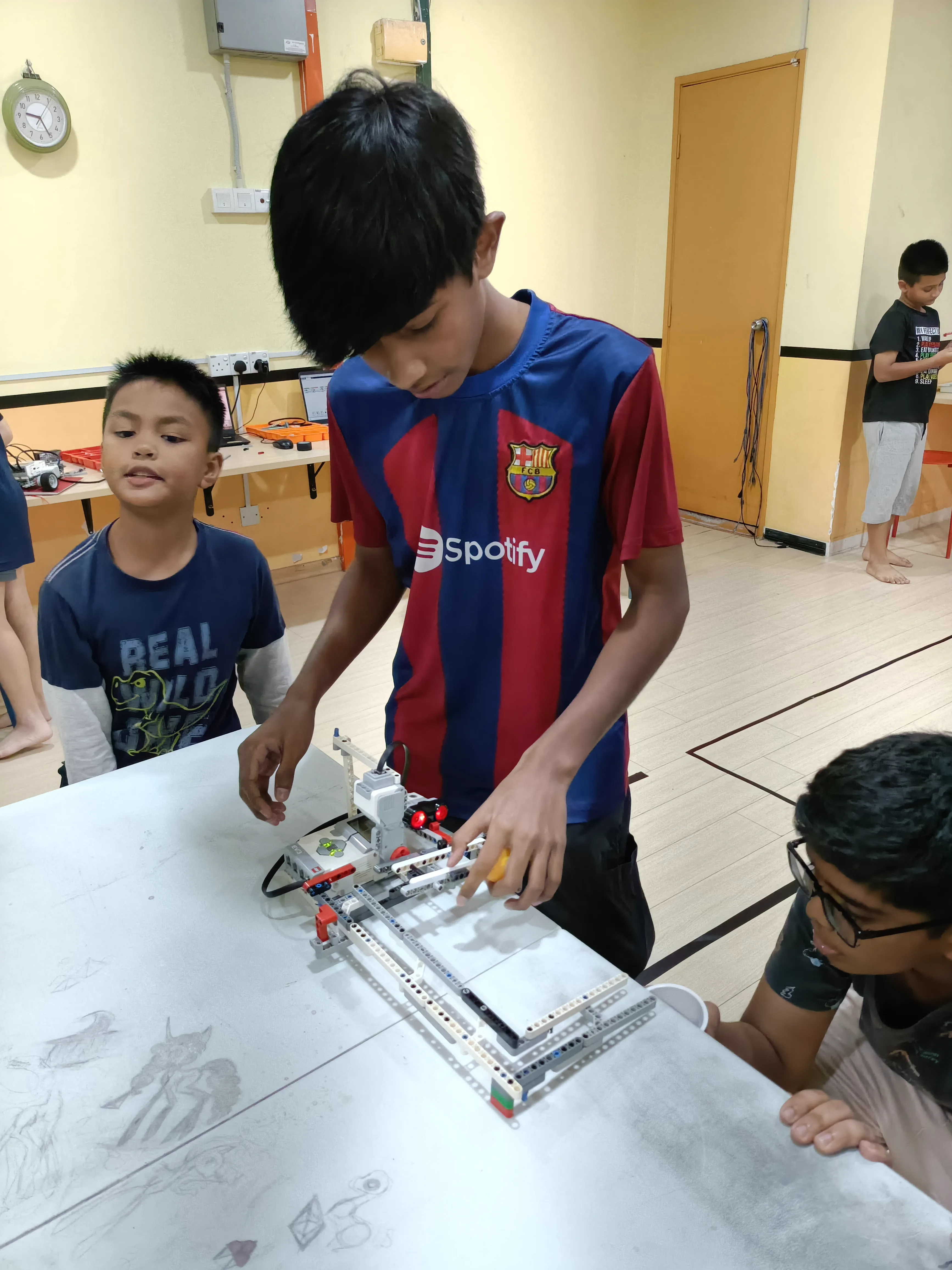 Build Your Own Robots photo 14